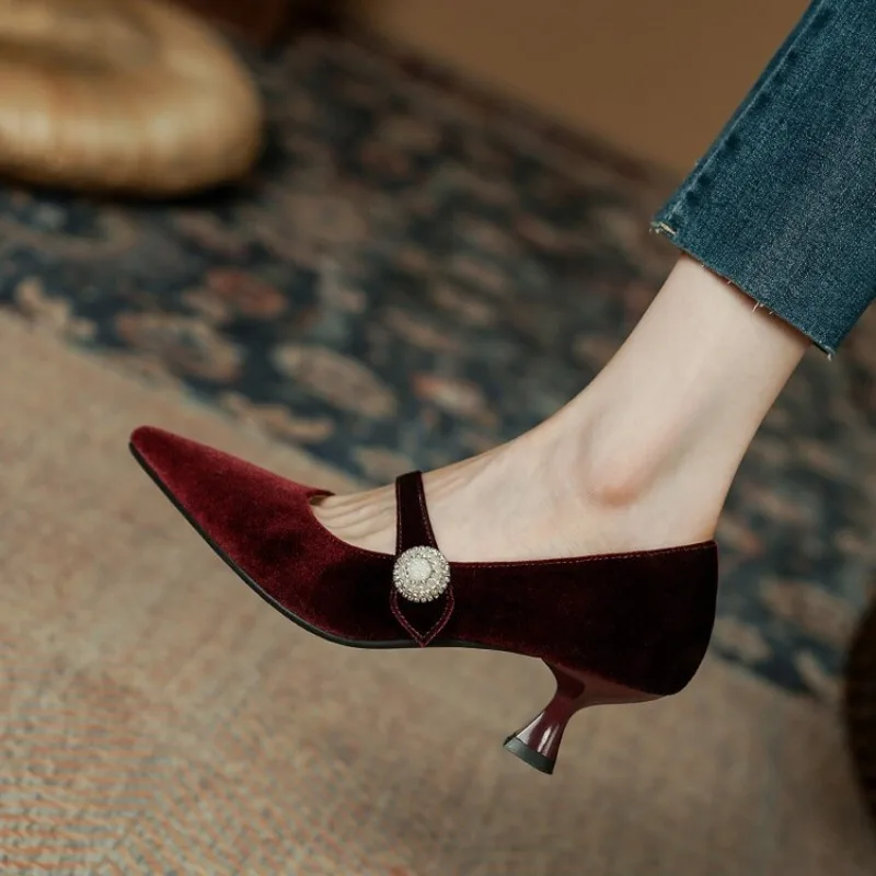 Women'S Shoes And Accessories - 와인 레드 포인티드 토 메리 제인