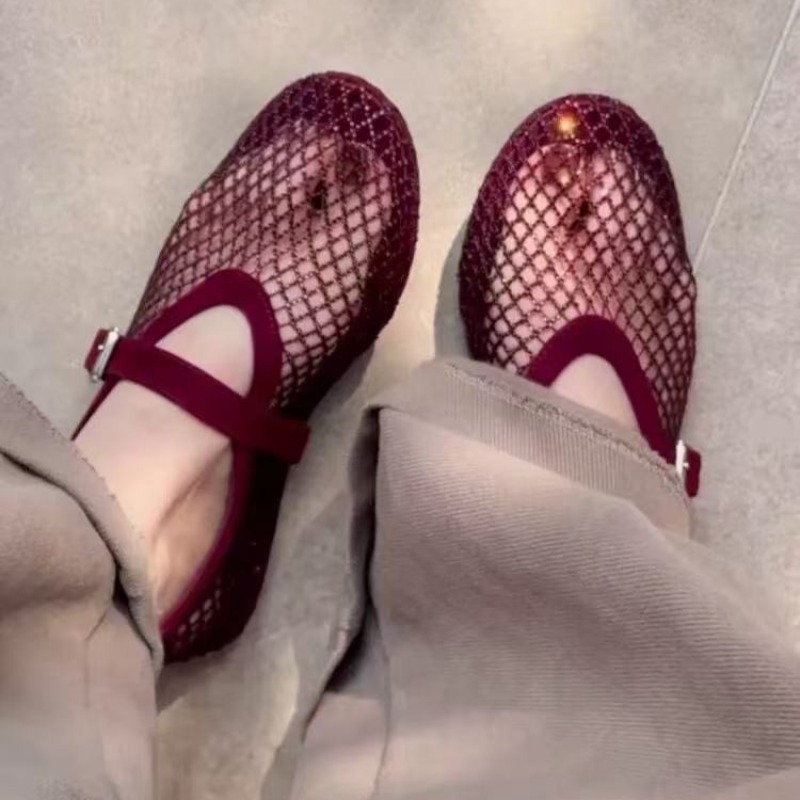 Women'S Shoes And Accessories - 속이 빈 라인스톤 바오토우 샌들 여성용