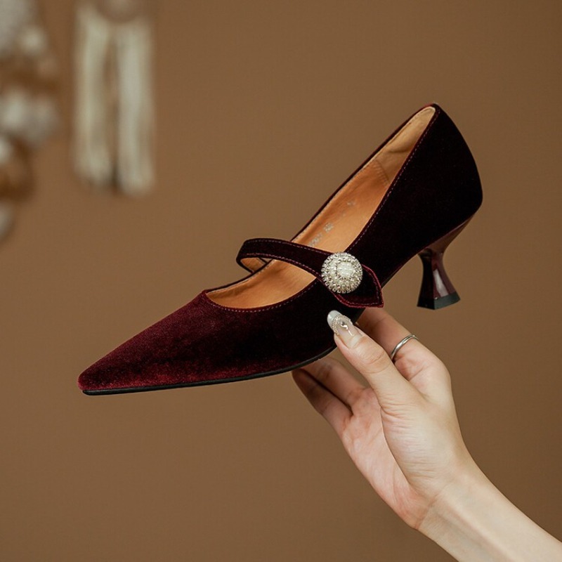 와인 레드 포인티드 토 메리 제인 슈즈 여성용 빈티지  - Women'S Shoes And Accessories 리뷰 및 가격