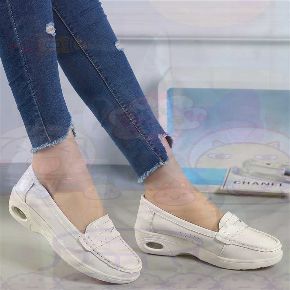 소프트 슬립 온 여성 대형 신발 워킹 테니스 스케이트  - Women Accessories Brand Name 리뷰 및 가격