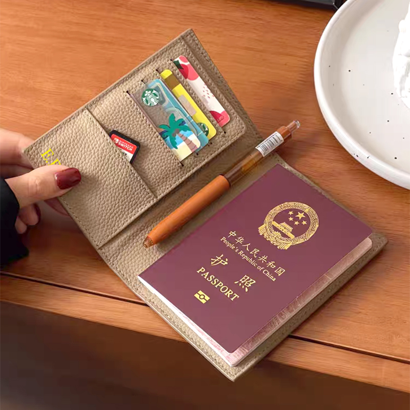 사용자 정의 이름 여권 홀더 정품 가죽 비행기 여행 지 - Women Accessories Business Name 리뷰 및 가격